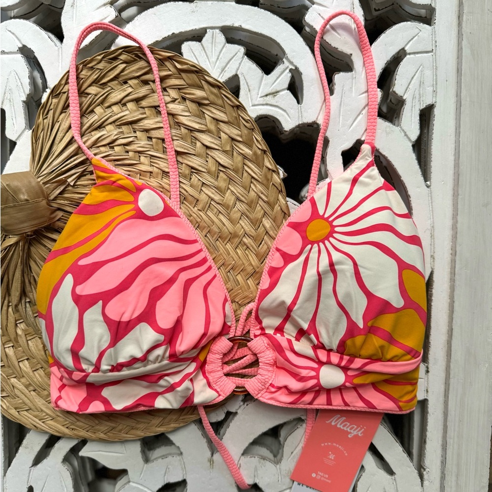 πΈπΈ MAAJI πΈπΈ REVERSIBLE FLORAL BIKINI SWIM TOP - Picture 3 of 13
